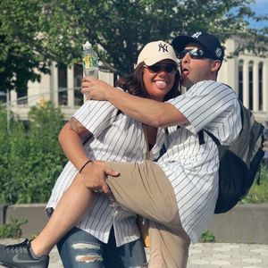 Meet your Posher, Gregory